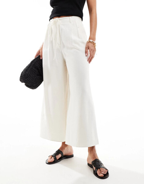 Mango belt detail linen straight leg trouser in white