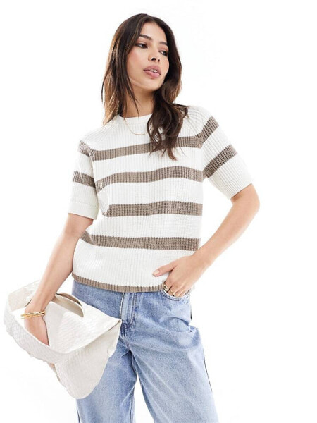 Selected Femme Bloomie short sleeve knit jumper in cream stripe