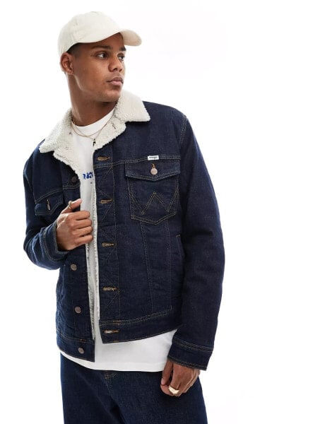 Wrangler authentic sherpa jacket in dark blue