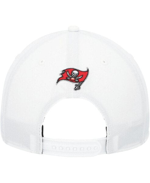 Men's White Tampa Bay Buccaneers Surburbia Hitch Adjustable Hat