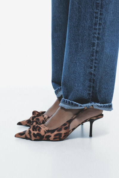 ANIMAL PRINT SLINGBACK SHOES WITH BOW