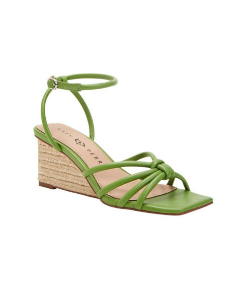 The Irisia Twisted Sandal