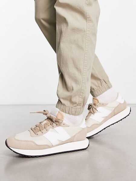 New Balance 237 trainers in beige and oatmeal