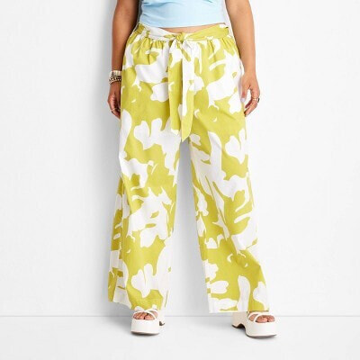 Women's Wide Leg Relaxed Floral Pants - Future Collective with Alani Noelle