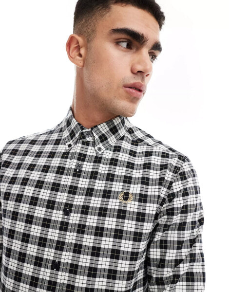 Fred Perry tartan oxford shirt in beige and black