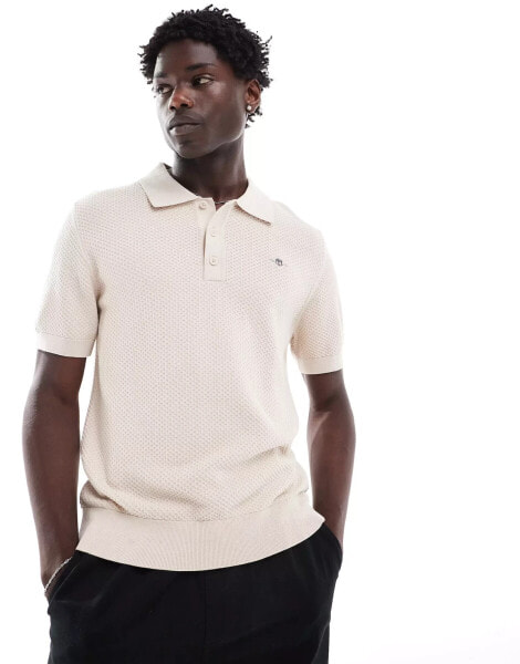 GANT shield logo embroid structured cotton knit polo in beige