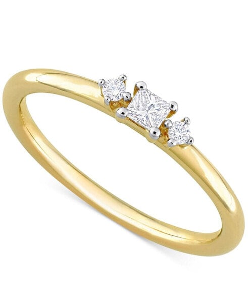 Diamond 3-Stone Engagement Ring (1/6 ct. t.w.) in 14k Gold