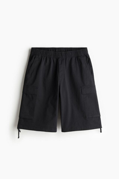 Loose Fit Twill Cargo Shorts