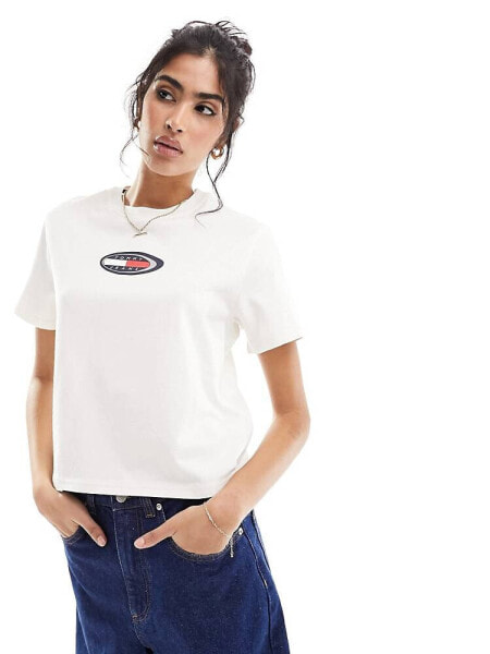 Tommy Jeans archive classic t-shirt in white