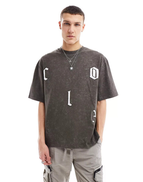 COLLUSION Skater fit t-shirt with embroidered logo in washed charcoal