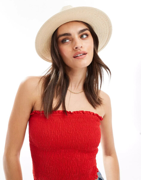 Mango straw hat with black band in natural