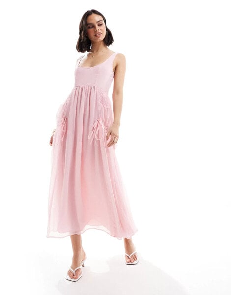 ASOS DESIGN – Midikleid in Babyrosa mit U-Ausschnitt, Raffung und Tunnelzug-Details