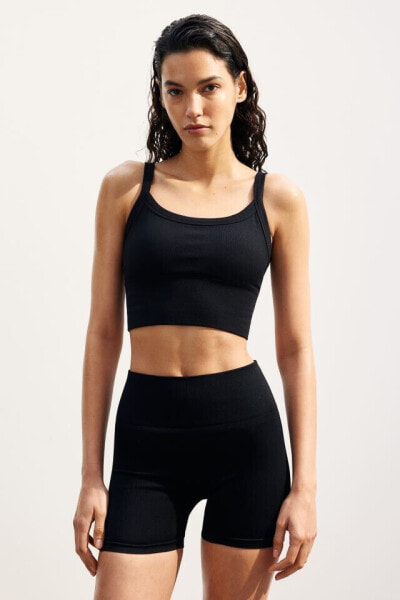 DryMove™ Light Support Sports Bra