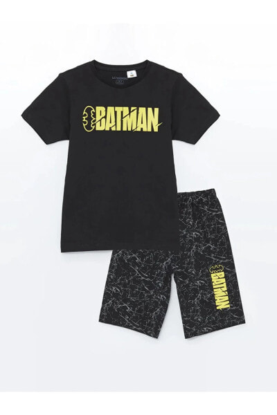 LCW Kids Bisiklet Yaka Batman Baskılı Kısa Kollu Erkek Çocuk Şortlu Pijama Takımı