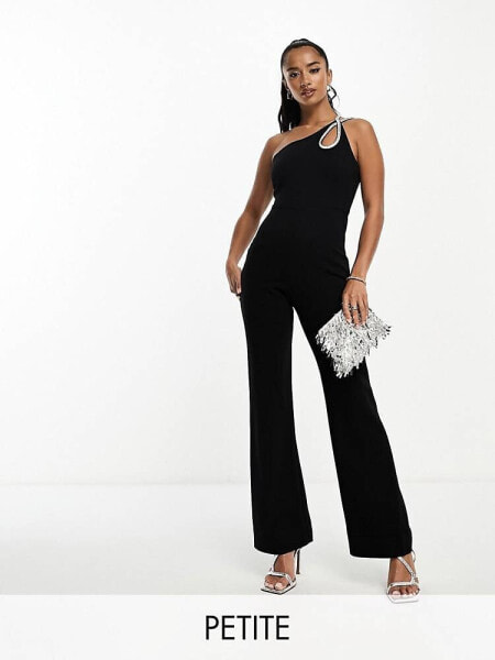 Forever New Petite – Einschulter-Jumpsuit in Schwarz mit Tropfenverzierung