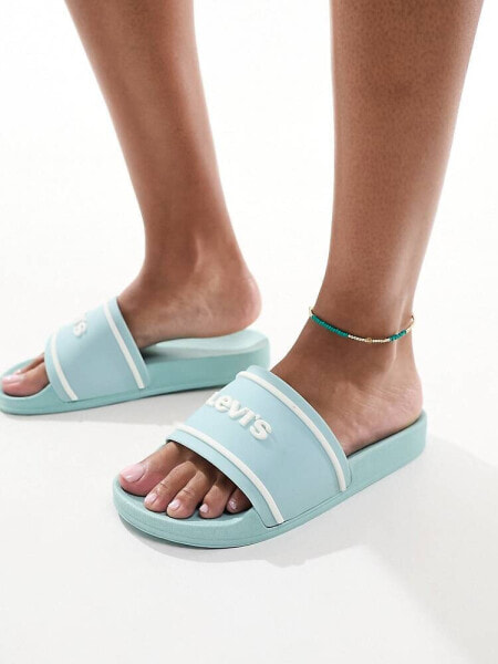 Levi's June 3D slider in light turquoise with logo