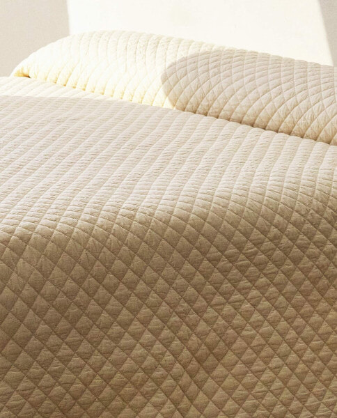 Одеяло из хлопка с диамантовым узором ZARAHOME Quilted diamond quilt