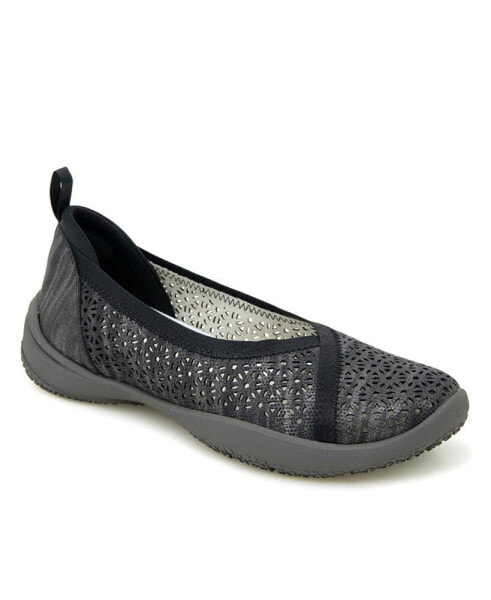 Women's Emma Perforated Pattern Slip-On Flat Shoe