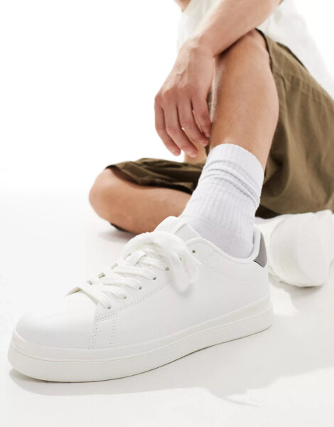 Pull&Bear lace up back tab trainer in white