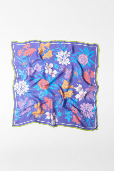 Printed satin neckerchief