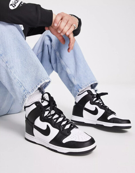 Nike Dunk Hi Retro trainers in black and white