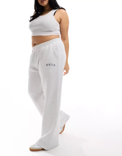 Kaiia Plus wide leg joggers in light grey