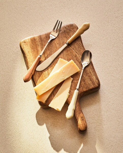 Brunch cutlery with ceramic handle