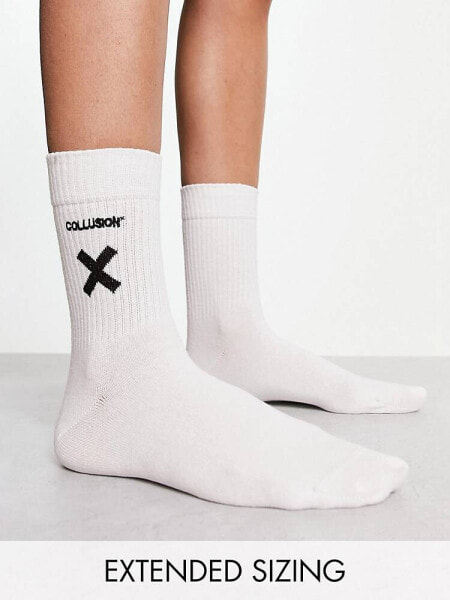COLLUSION Unisex logo sock in white 