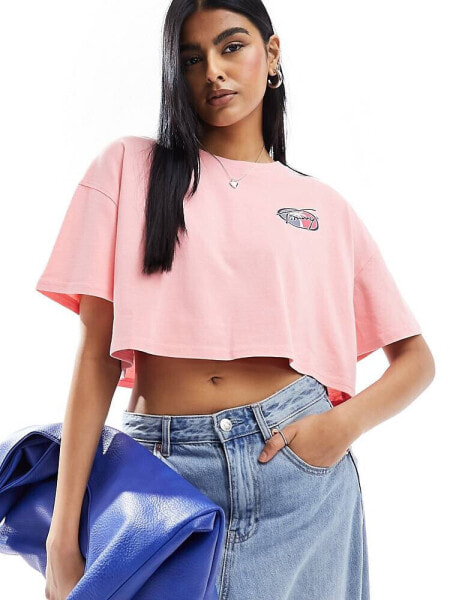 Tommy Jeans Cropped T-Shirt in Light Pink