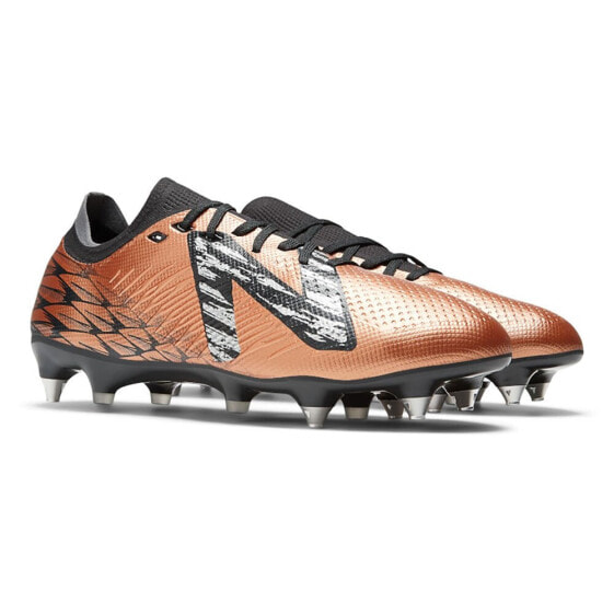 NEW BALANCE Tekela V4 Pro Low SG football boots