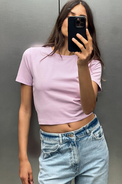 CROPPED STRETCH T-SHIRT