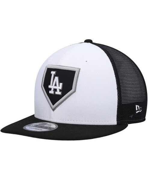 Men's White and Black Los Angeles Dodgers 2022 Clubhouse Trucker 9FIFTY Snapback Hat