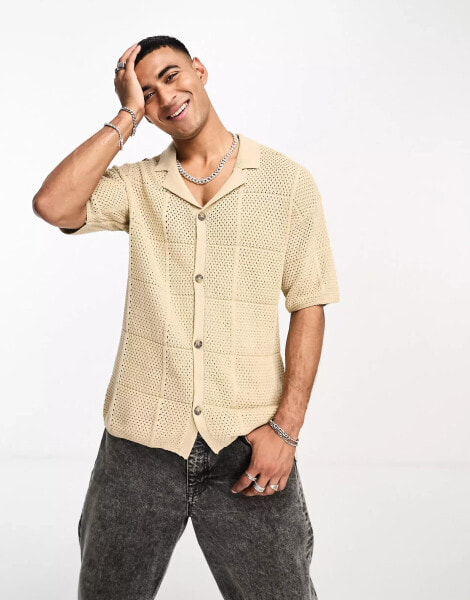 Jack & Jones – Locker geschnittenes Polohemd aus durchbrochenem Strickmaterial in Beige