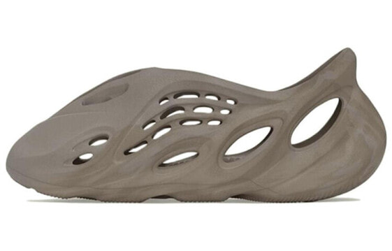 Сандалии спортивные adidas originals Yeezy Foam Runner "Stone Sage" GX4472