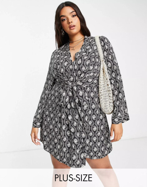 River Island Plus tie front smock printed mini dress in black