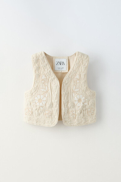 Floral embroidered waistcoat