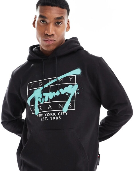 Tommy Jeans Graffiti Signature Logo Hoody in Black