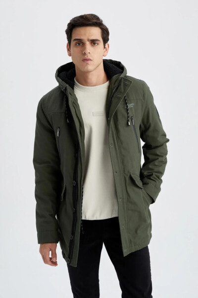 Slim Fit Kapüşonlu Pelüş Astar Parka