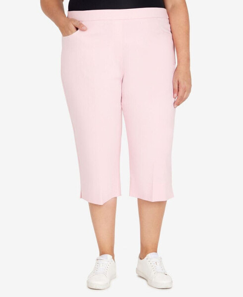 Plus Size Classic Allure Stretch Clamdigger Capri Pant