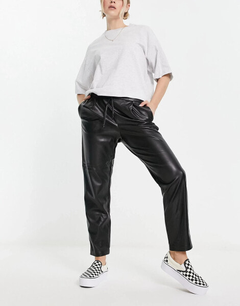 Vila leather look joggers in black