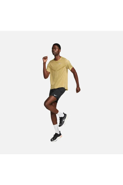 Футболка для бега Nike Dri-Fit ADV TechKnit Ultra Ss Erkek Koşu T-Shirt DM4753-716