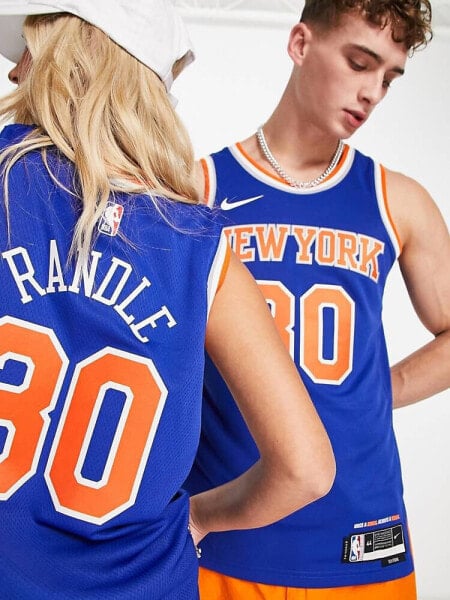 Футболка Nike Basketball NBA New York Knicks Julius Randle - Унисекс Топ-тенниска в синем цвете.