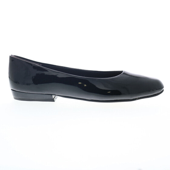 Capps Kaylx Flat 90124 Womens Black Synthetic Slip On Ballet Flats Shoes