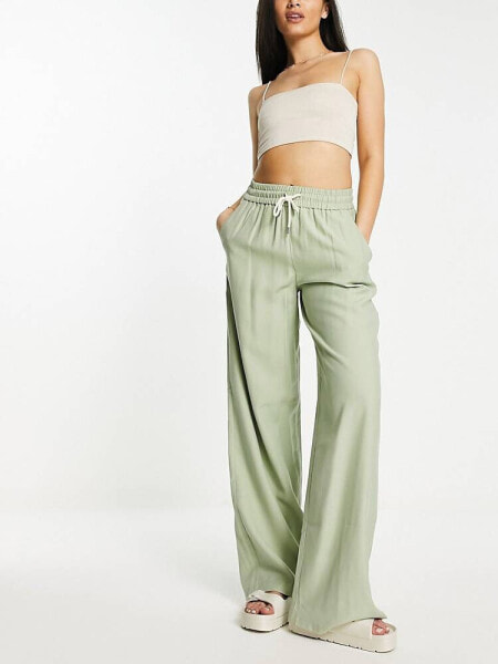 Stradivarius crinkle pull on wide leg trouser in khaki