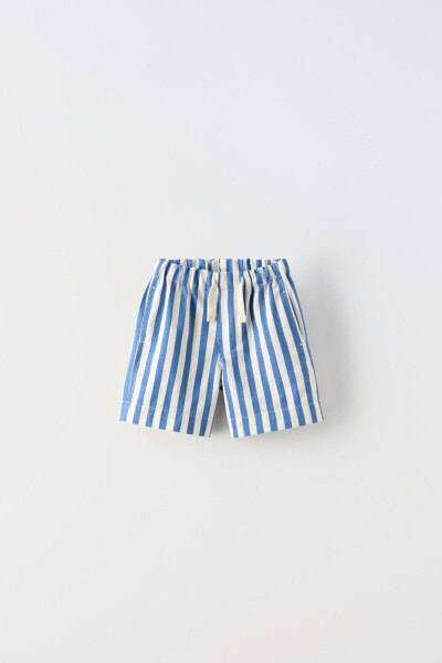 Striped bermuda shorts