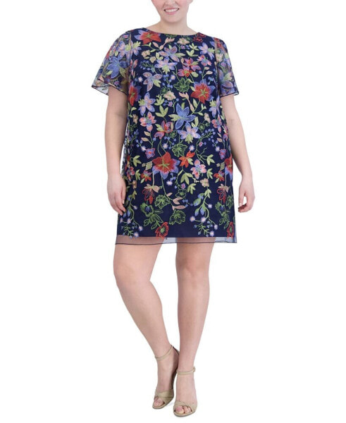 Plus Size Printed Boat-Neck Shift Dress