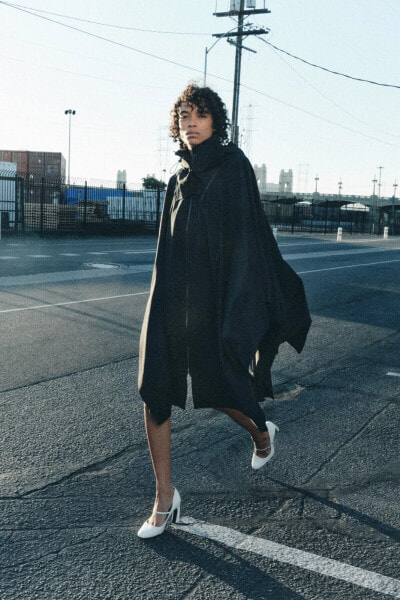 WATER-REPELLENT OVERSIZED CAPE ZW COLLECTION