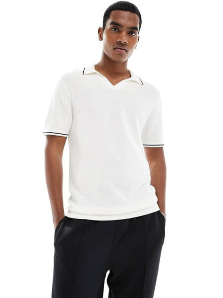 Hollister knitted polo with tipping in cream