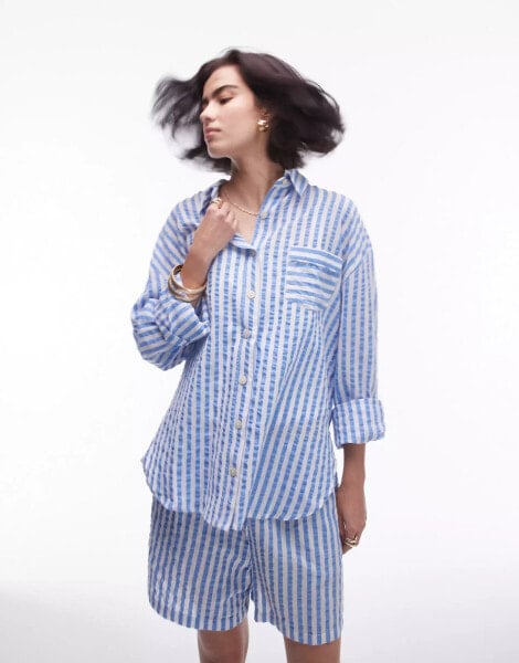 Topshop – Gestreiftes Strandhemd in Blau, Kombiteil