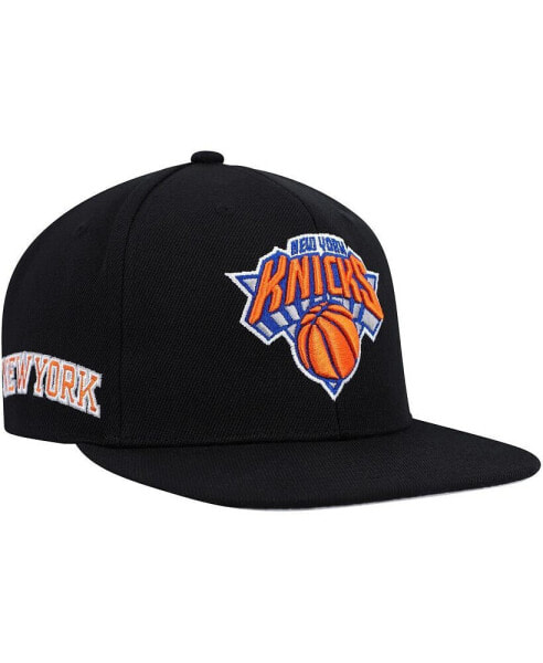 Men's Black New York Knicks Side Core 2.0 Snapback Hat